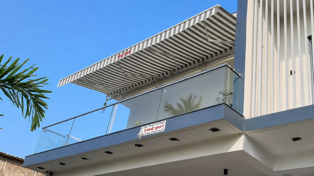 awning for bunglow