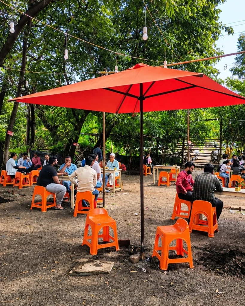 folding umbrella for an open air cafe