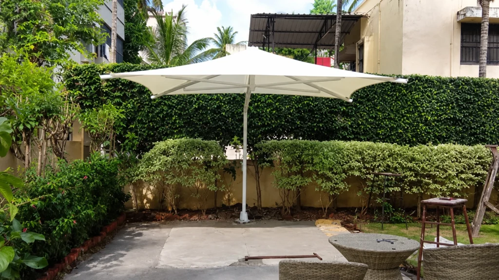 side pole umbrella (3)